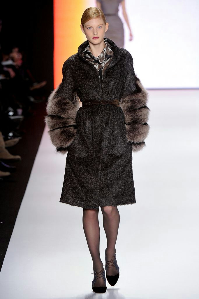 Carolina Herrera Look 5 - Autumn/Winter 2011 | Modefact