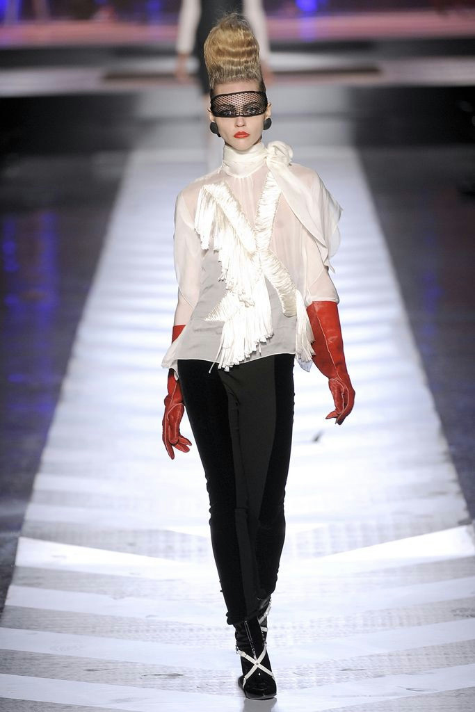Jean Paul Gaultier Look 28 - Autumn/Winter 2009 | Modefact